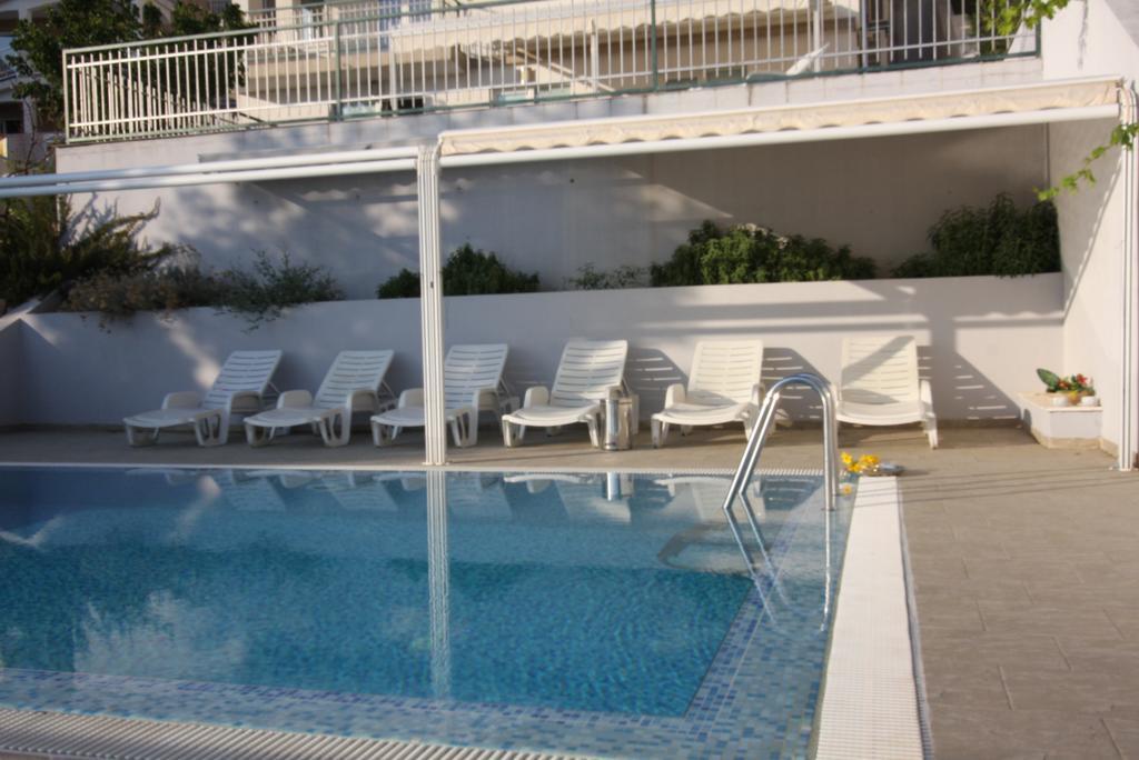 Mimice Bay Apartments Extérieur photo