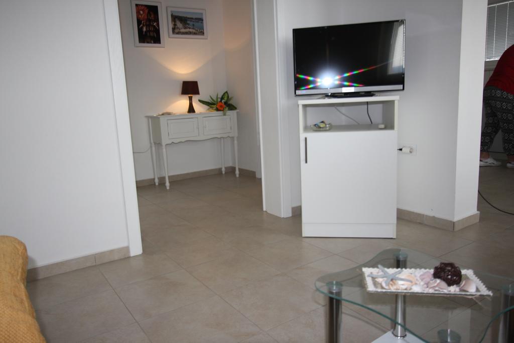 Mimice Bay Apartments Extérieur photo