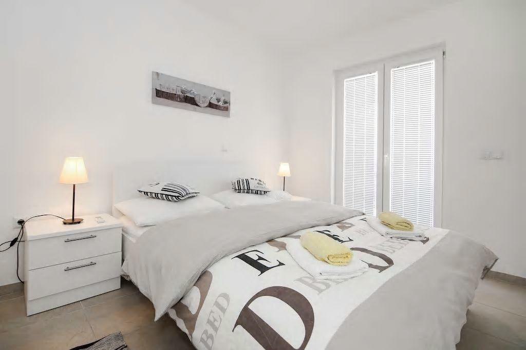 Mimice Bay Apartments Extérieur photo